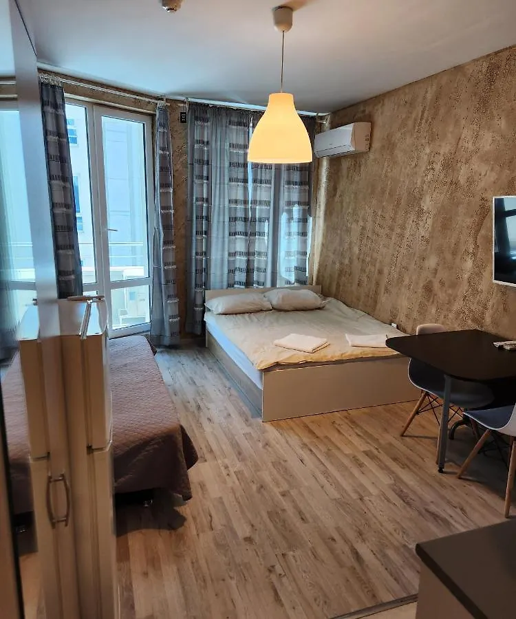 Colonel Apartment 963 소피아 0*,